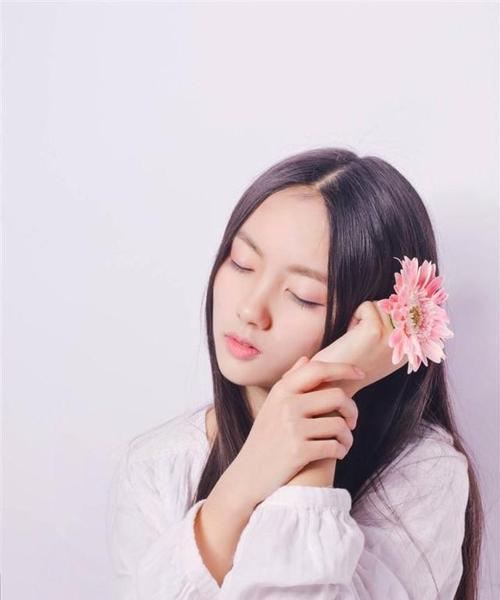女朋友不再关心我，如何应对（分析情况）