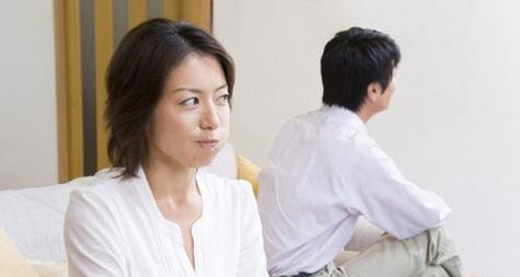 女人出轨的前兆（男人们都来留意一下吧）