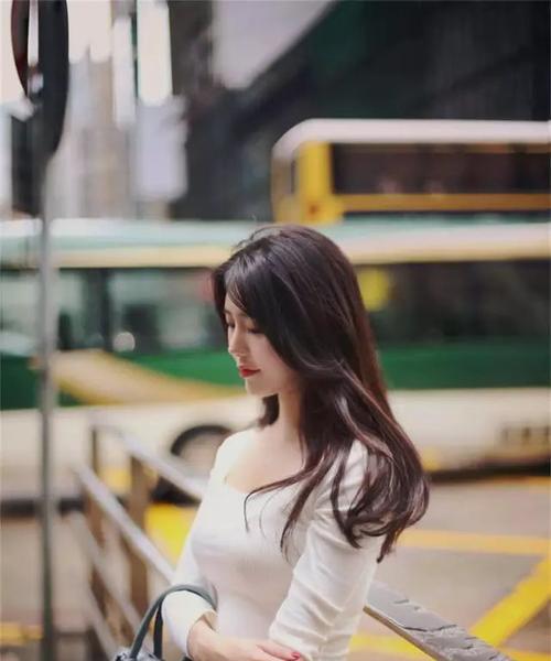 聪明女人的挽回婚姻秘籍（以理智和感性的方式赢回你的爱情生活）
