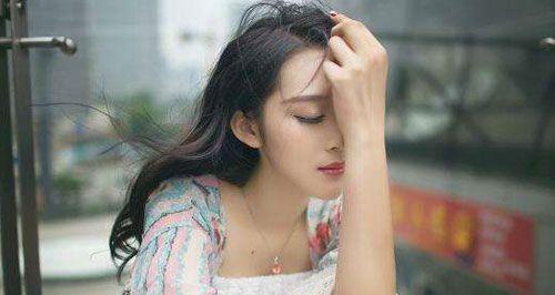 如何挽回出轨女人的婚姻（从自我反省到夫妻沟通）