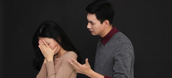 老婆出轨怎么发信息给对方（掌握正确的方法）