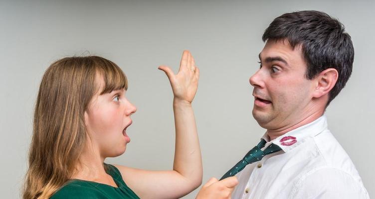 老公出轨了不想离婚请问能挽回老公么？如何修复婚姻关系？