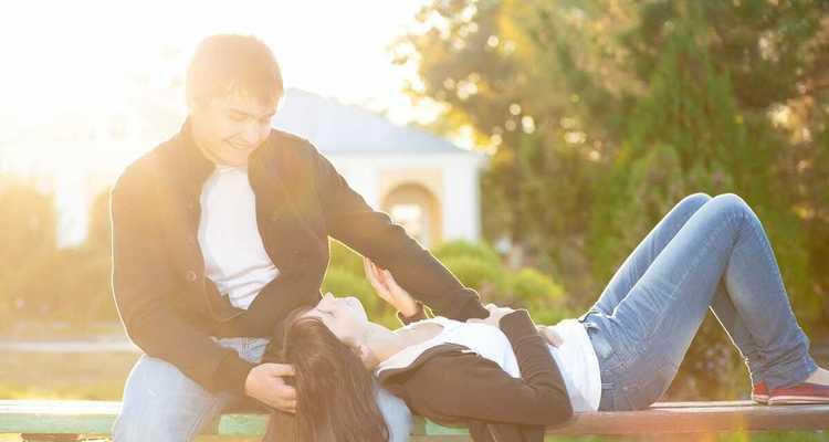 面对老公婚外情妻子应如何挽回？有效策略有哪些？