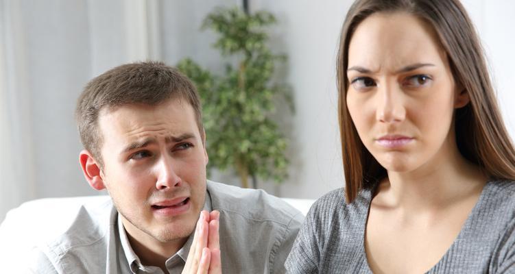 面对出轨的老公还要不要挽回？如何处理婚姻危机？