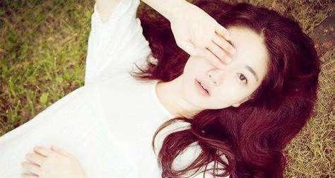 分手后如何挽回男友的心？自我改变是关键吗？