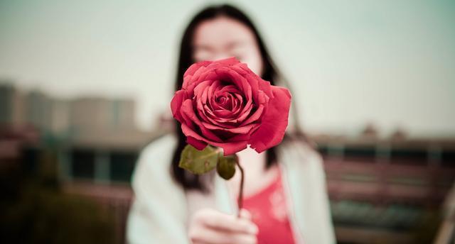 恋爱的激情消退了怎么办？如何挽回失去的激情？