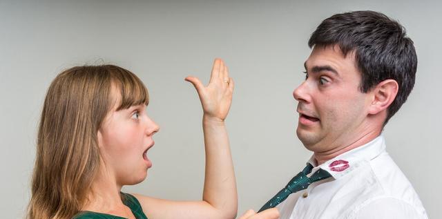 闹离婚老公不挽回怎么办？如何处理婚姻危机？