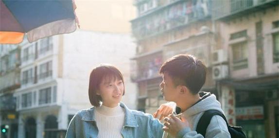 成功挽回前任的指南（以一步步挽回前任劈腿的方法为主题）
