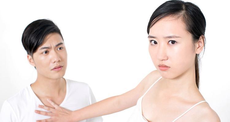 分手后女人想复合有哪些前兆？如何识别复合信号？