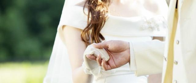 面对伴侣冷淡和离婚承诺，我该如何选择离开？
