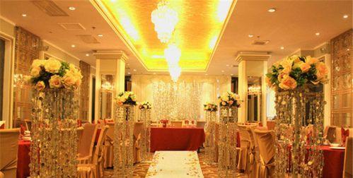 婚宴已订女友悔婚怎么办？如何处理婚前危机？