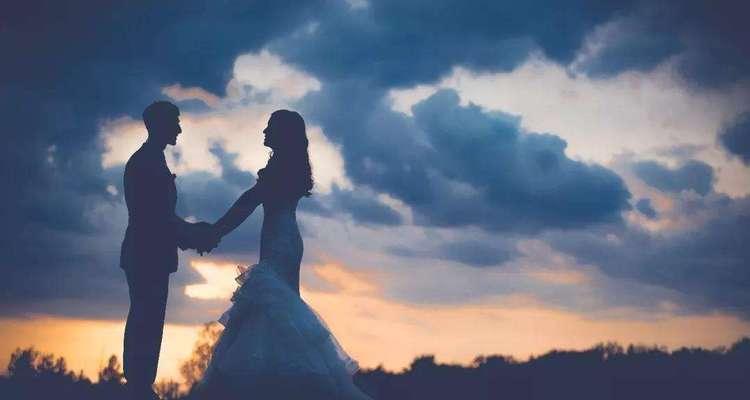 如何挽回婚姻——夫妻感情越来越单的应对方法（从这些方面入手）