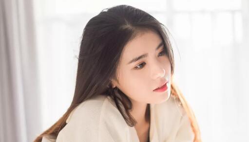 如何挽回伤害了女友的心，重获她的爱（掌握这5个技巧）
