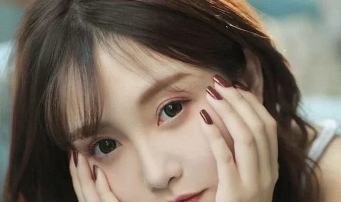 哪些星座女生在恋爱中最粘人？如何应对男友的粘人女友？