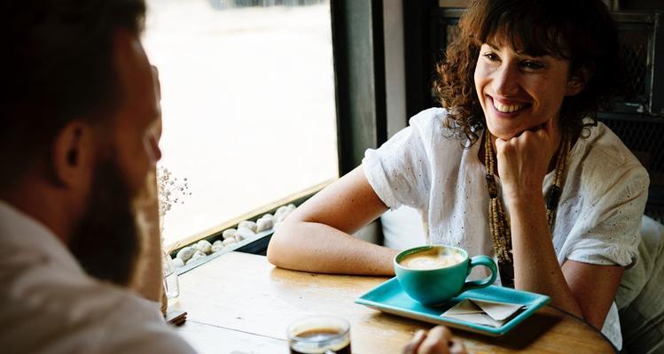 相亲前了解男方家庭要注意哪些问题？如何获取男方家庭信息？