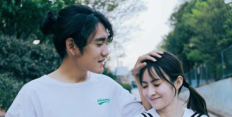 男友对我冷淡又不分手他到底是怎么想的？如何处理这种复杂情感问题？