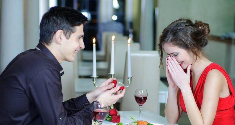 用真情感动她，挽回女友的心（15个感人的举动让女友重燃爱意）