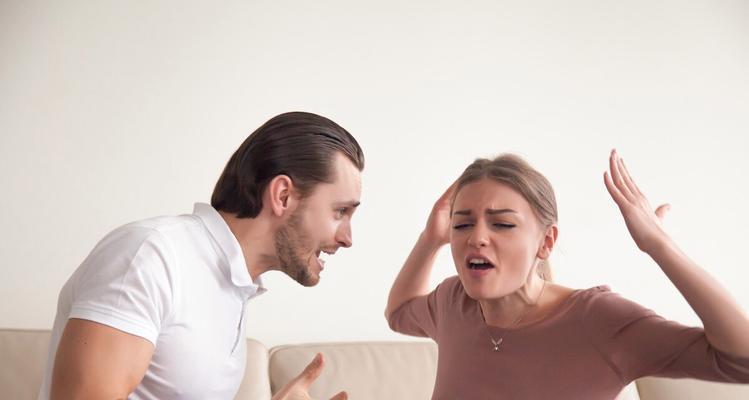 挽回出轨女友的心（15个步骤帮你成功挽回出轨女友）