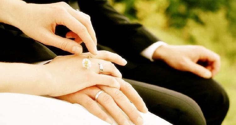 婚姻出轨，值得挽救吗（探讨婚外情对婚姻的影响及应对方法）