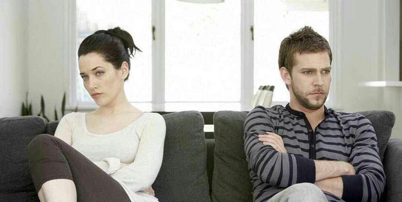 如何挽回死心的女友（最有效的方法和技巧）