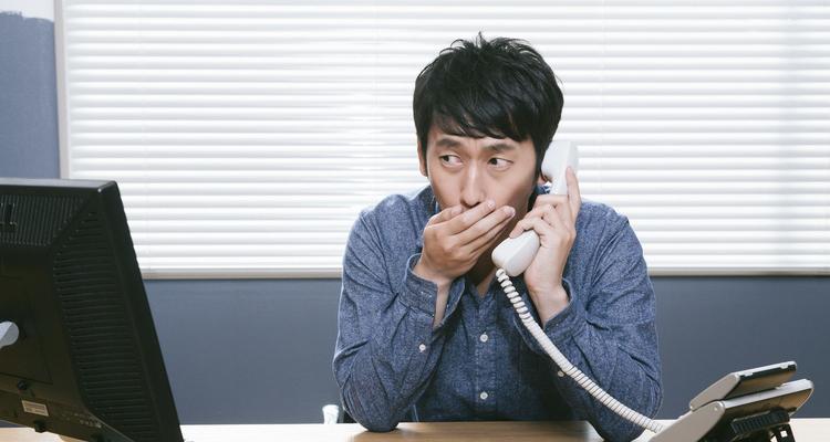 如何挽回被拒绝领导的好感（成功的职场方法攻略）